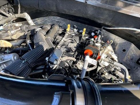 Used 2024 Ford Expedition Max Limited image 40