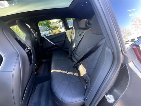 Used 2025 BMW iX xDrive50 AWD/4WD image 27