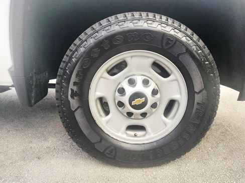 Used 2021 Chevrolet Silverado 2500 W/T w/ WT Fleet Convenience Package image 33