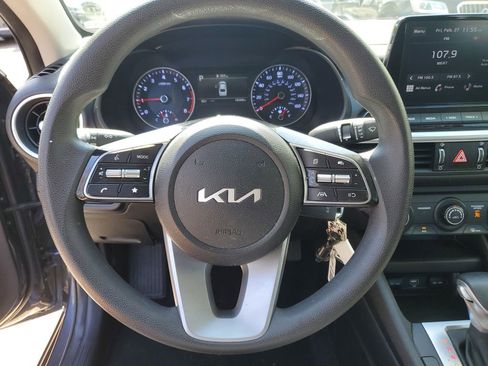 Used 2023 Kia Forte LXS w/ LXS Technology Package image 22