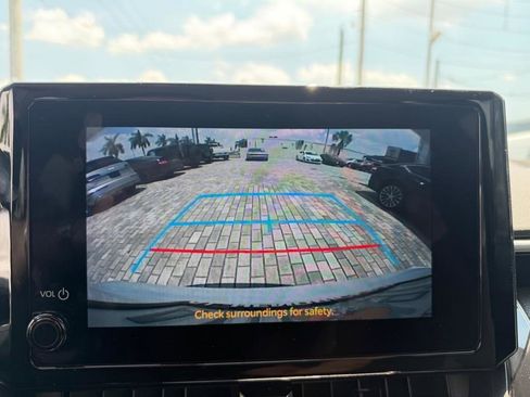 Used 2023 Toyota Corolla LE FWD image 16