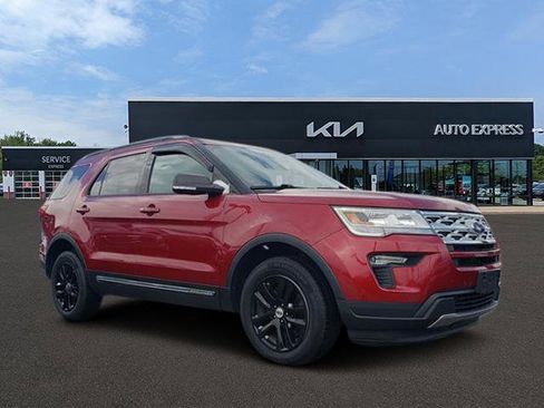 Used 2019 Ford Explorer XLT w/ Equipment Group 202A image 1