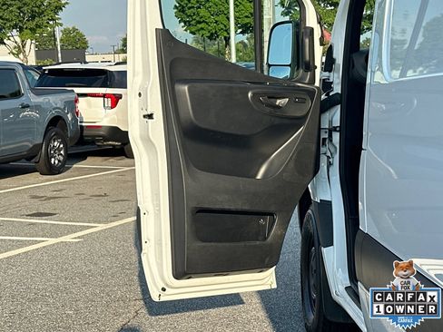 Used 2025 Mercedes-Benz Sprinter 2500 image 10