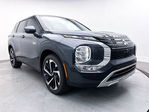 New 2025 Mitsubishi Outlander SE AWD/4WD image 1