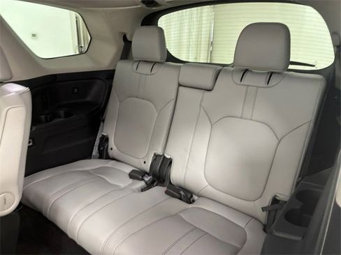 Used 2024 Honda Pilot EX-L image 18