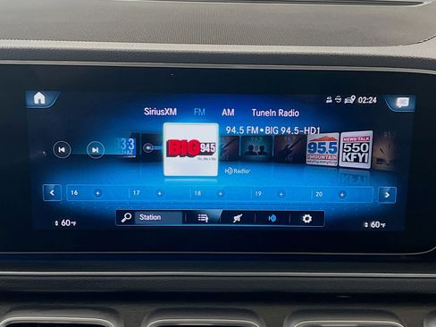 Used 2022 Mercedes-Benz GLE 350 image 11