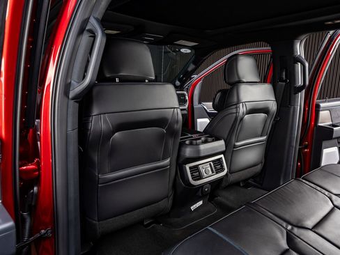 Used 2026 Ford F250 Platinum image 35