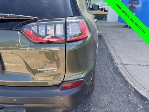 Used 2021 Jeep Cherokee Latitude Lux w/ Comfort/Convenience Group AWD/4WD image 6