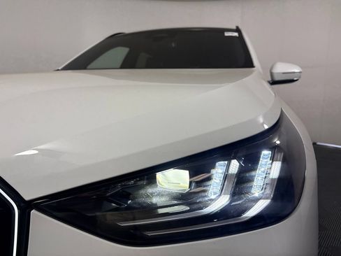New 2026 BMW X3 xDrive30i w/ M Sport Package AWD/4WD image 9