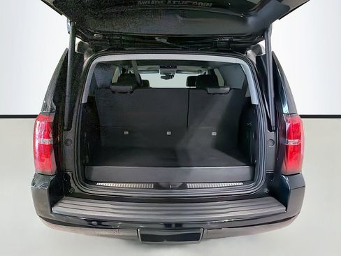 Used 2019 Chevrolet Tahoe Premier AWD/4WD image 30