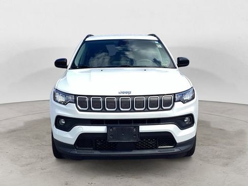 Used 2022 Jeep Compass Latitude AWD/4WD image 8