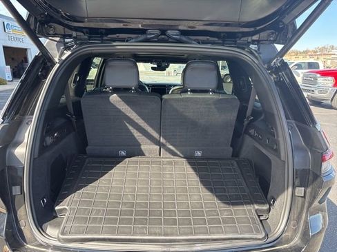 Used 2023 Jeep Grand Cherokee L Summit image 42