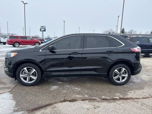 Used 2024 Ford Edge SEL w/ Convenience Package image 6