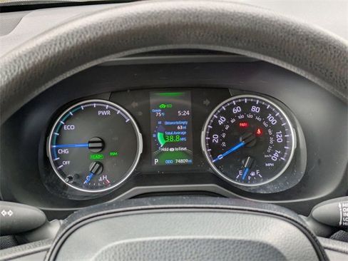 Used 2021 Toyota RAV4 XLE w/ Carpet Mat Package (TMS) image 19