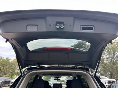 Certified 2023 Nissan Rogue SV FWD image 48