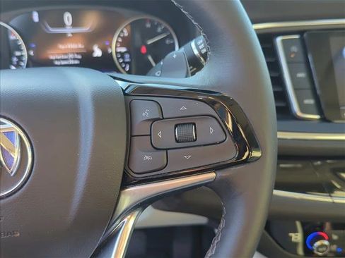 Used 2022 Buick Enclave Avenir w/ Avenir Technology Package AWD/4WD image 15