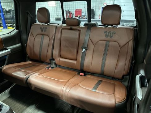 Used 2018 Ford F150 King Ranch image 29