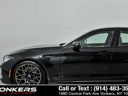 Used 2022 BMW M5 w/ Competition Package AWD/4WD image 2