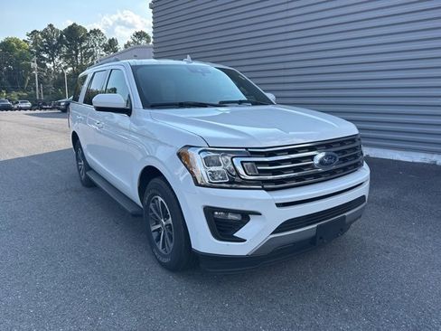 Used 2021 Ford Expedition XLT image 1