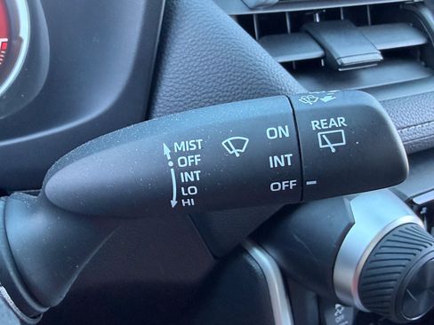 Certified 2023 Toyota RAV4 LE AWD/4WD image 26