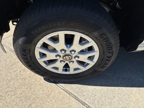 New 2026 Toyota Tacoma SR5 image 36