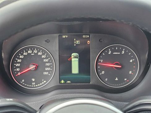 Used 2024 Mercedes-Benz Sprinter 3500 image 22