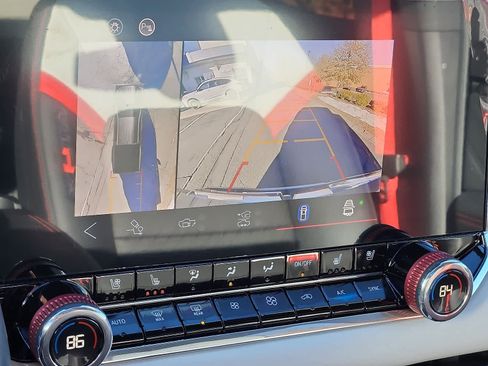 Used 2024 GMC Canyon AT4X image 19