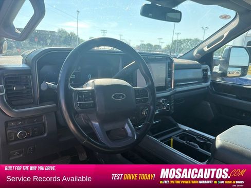 Used 2024 Ford F250 Lariat w/ Lariat Ultimate Package AWD/4WD image 8
