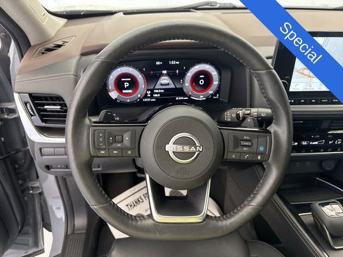 Used 2023 Nissan Rogue Platinum w/ Platinum Premium Package FWD image 28