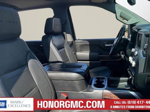 Used 2020 GMC Sierra 2500 Denali w/ Denali Ultimate Package image 30
