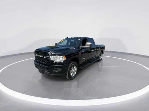 Used 2023 RAM 3500 Big Horn w/ Level 1 Equipment Group AWD/4WD image 7