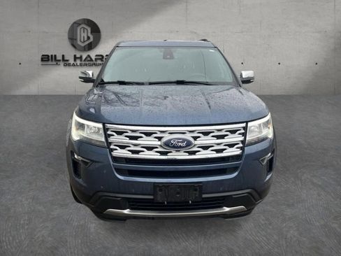 Used 2019 Ford Explorer XLT w/ Equipment Group 202A image 2