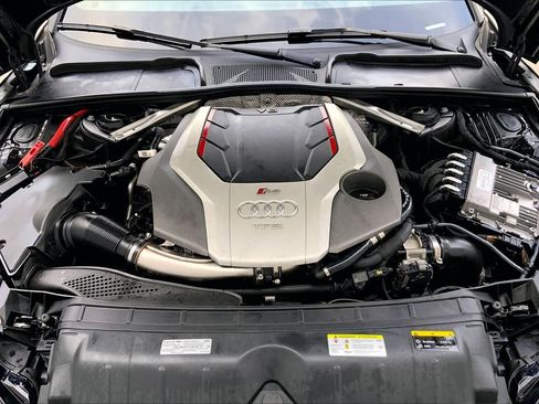 Used 2022 Audi RS 5 image 27