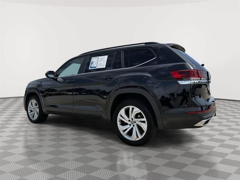 Used 2021 Volkswagen Atlas SE w/ Towing Package AWD/4WD image 4