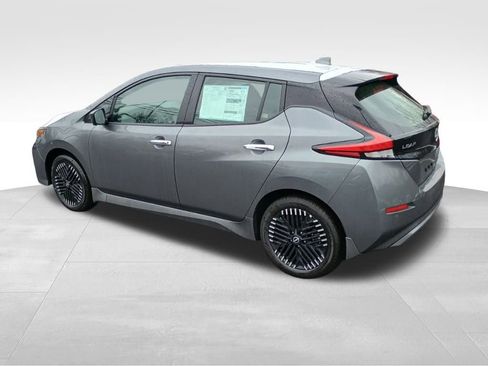 New 2025 Nissan Leaf SV Plus image 3