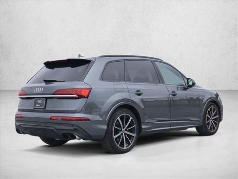Used 2021 Audi SQ7 Prestige w/ Prestige Package AWD/4WD image 2