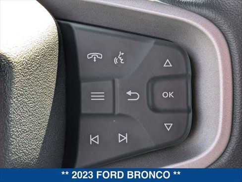 Used 2023 Ford Bronco Badlands AWD/4WD image 15