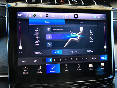 Used 2024 Jeep Grand Cherokee L Limited w/ Luxury Tech Group II image 30