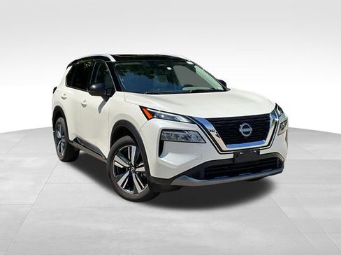 Certified 2023 Nissan Rogue SL AWD/4WD image 1