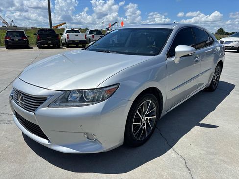 Used 2014 Lexus ES 350 w/ Premium Package FWD image 8
