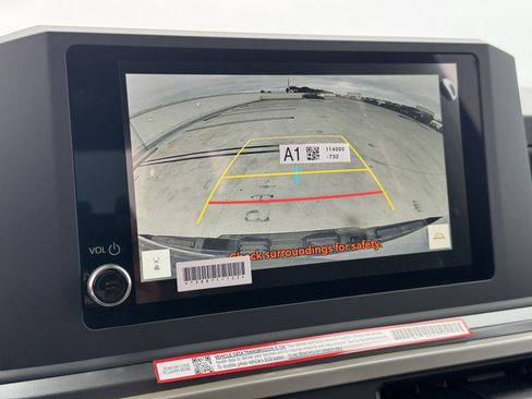 New 2025 Toyota Tacoma TRD Off-Road image 6