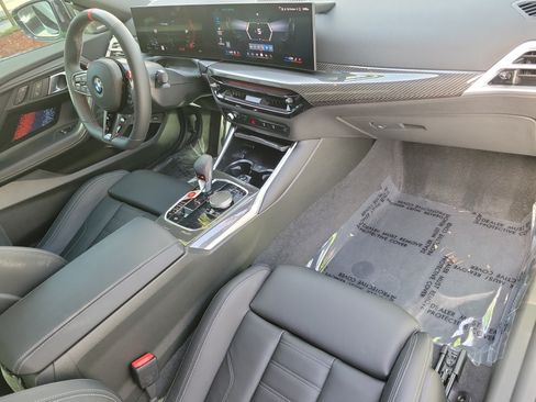 Used 2026 BMW M2 w/ Lighting Package RWD image 9