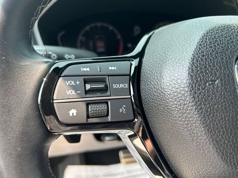 Used 2025 Honda Civic Sport image 22