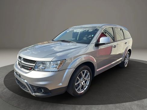 Used 2019 Dodge Journey GT image 1