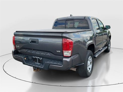Used 2023 Toyota Tacoma SR AWD/4WD image 4