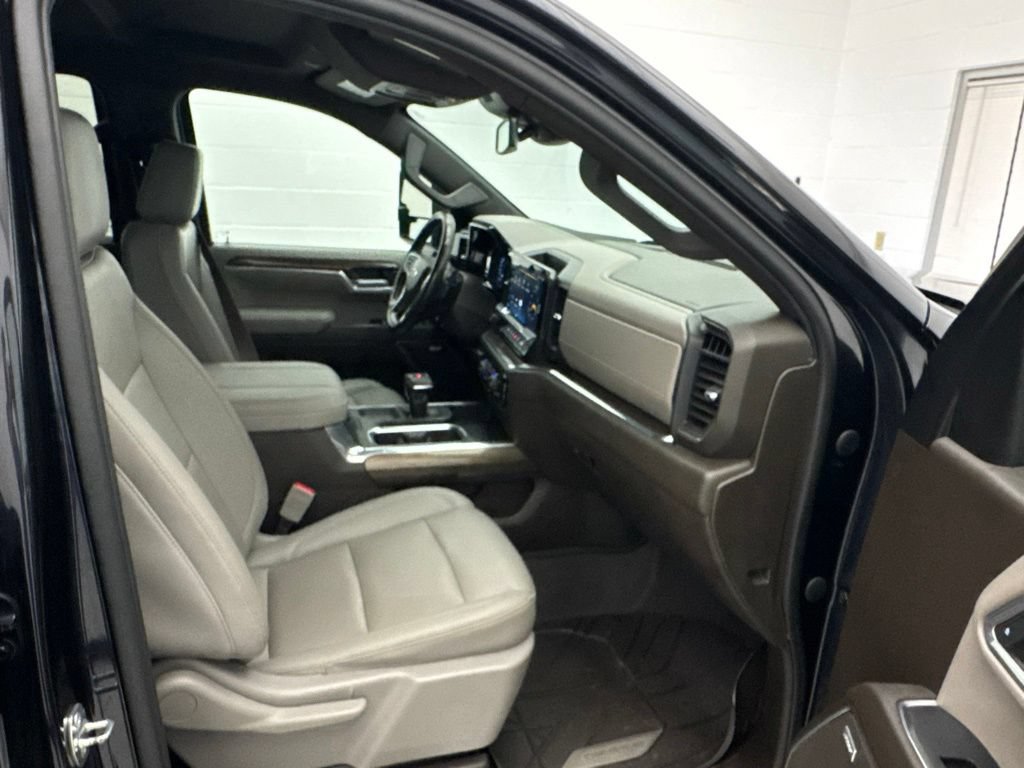 Used 2023 Chevrolet Silverado 1500 RST w/ Convenience Package II AWD/4WD image 48