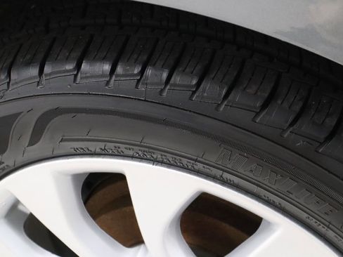 Used 2019 Nissan Sentra SV image 20