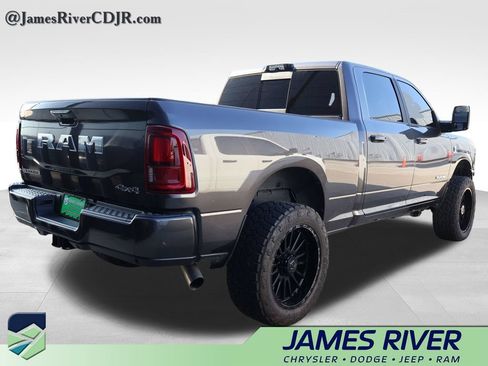 Used 2025 RAM 2500 Laramie w/ Sport Appearance Package AWD/4WD image 20