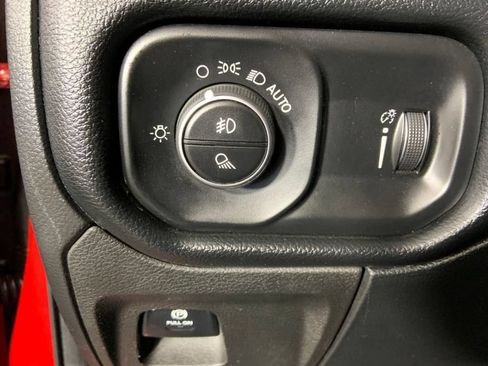 Used 2020 RAM 1500 Rebel AWD/4WD image 26