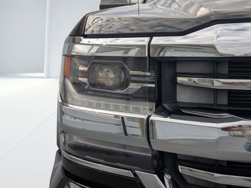 Used 2016 Chevrolet Silverado 1500 High Country w/ High Country Premium Package image 8